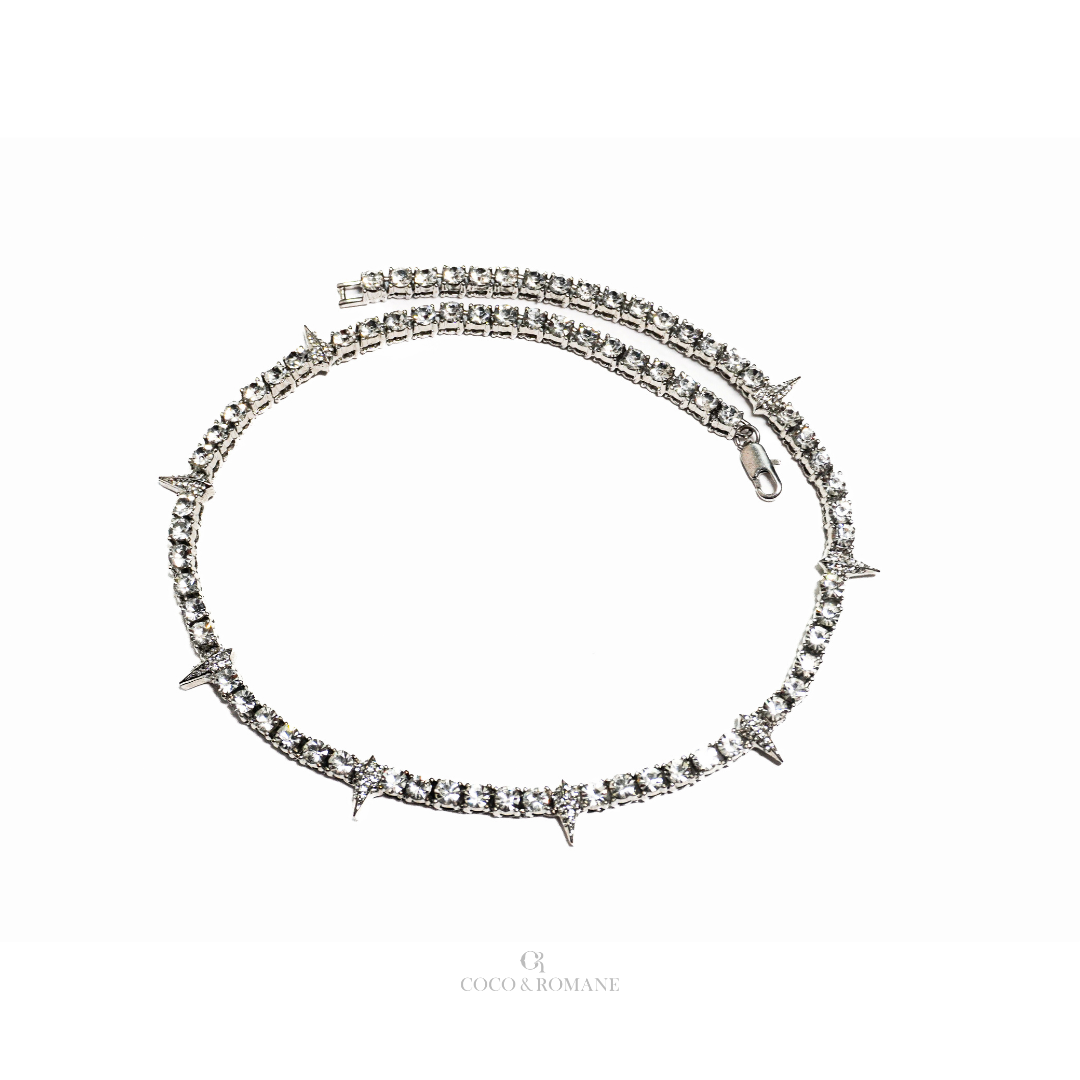 Vault Necklace