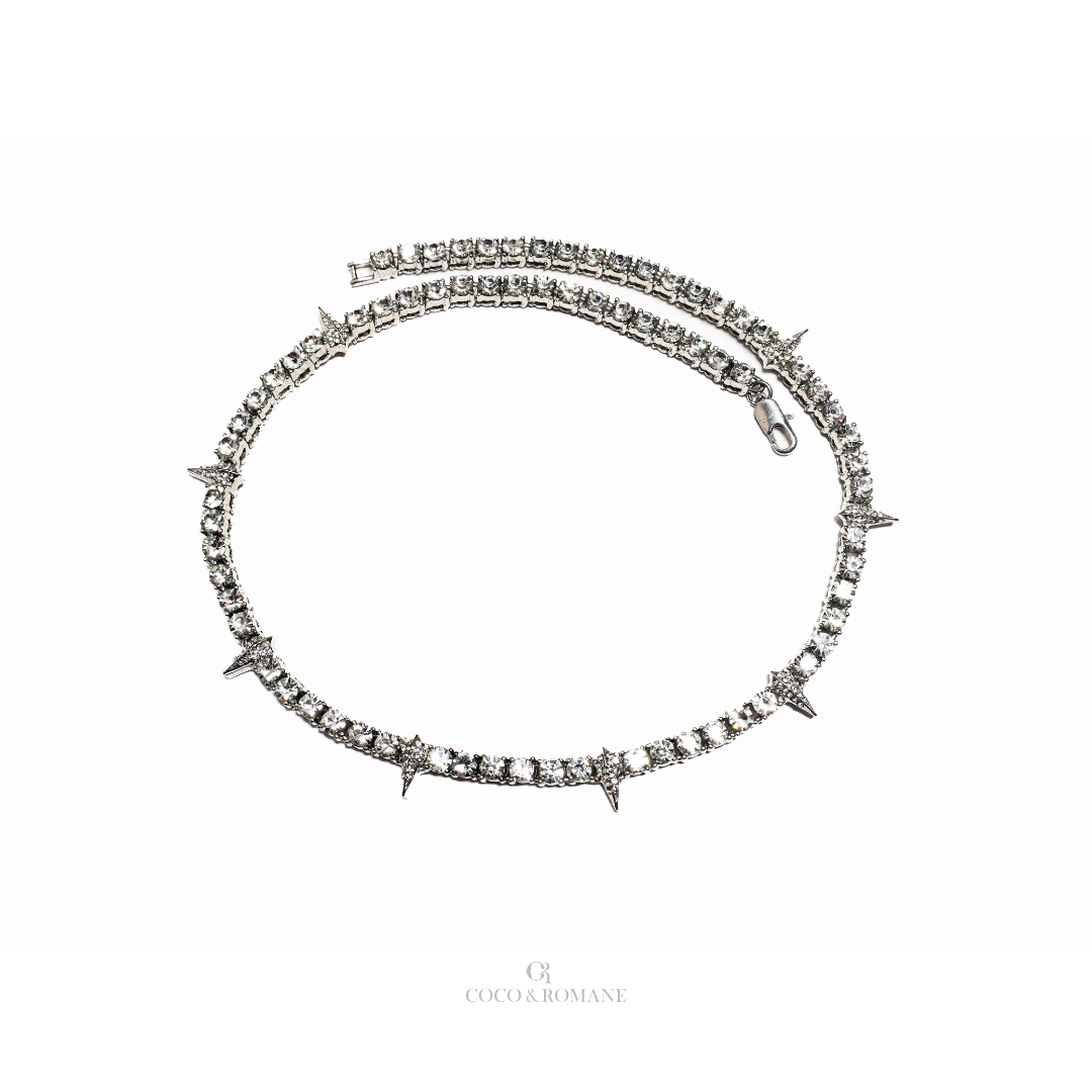Vault Necklace