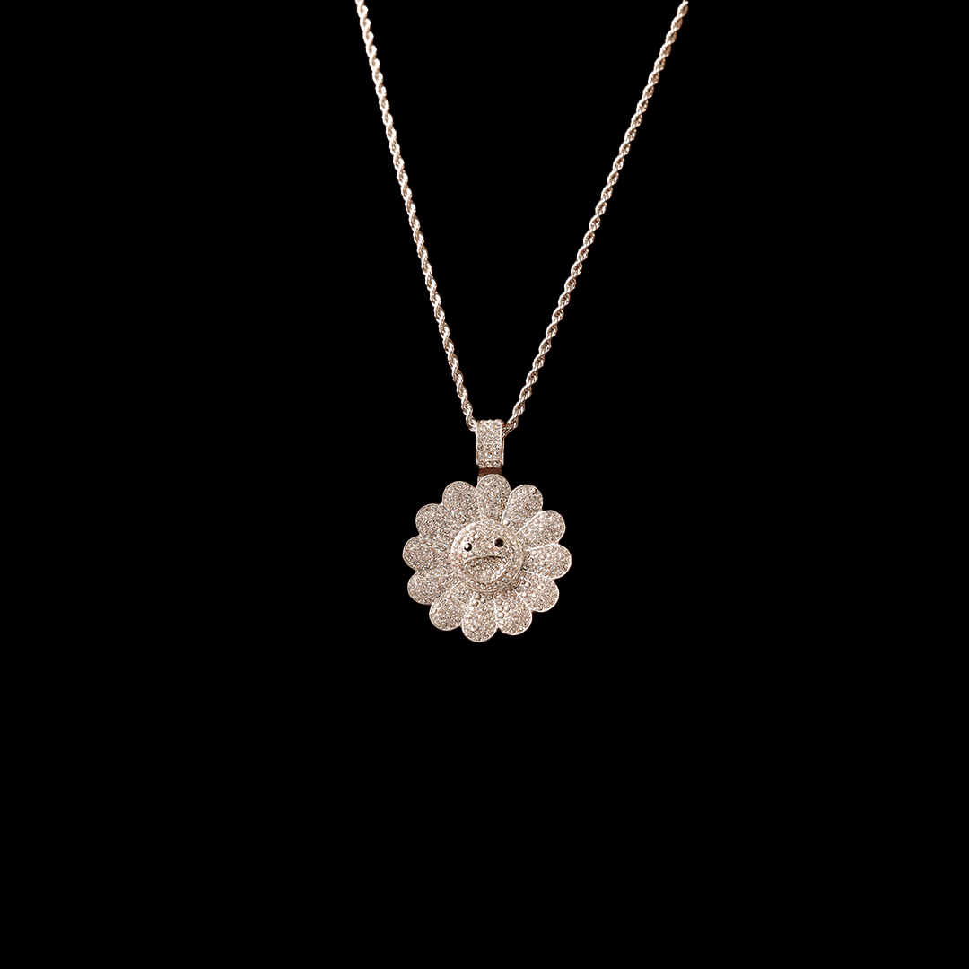 Daisy Pendant