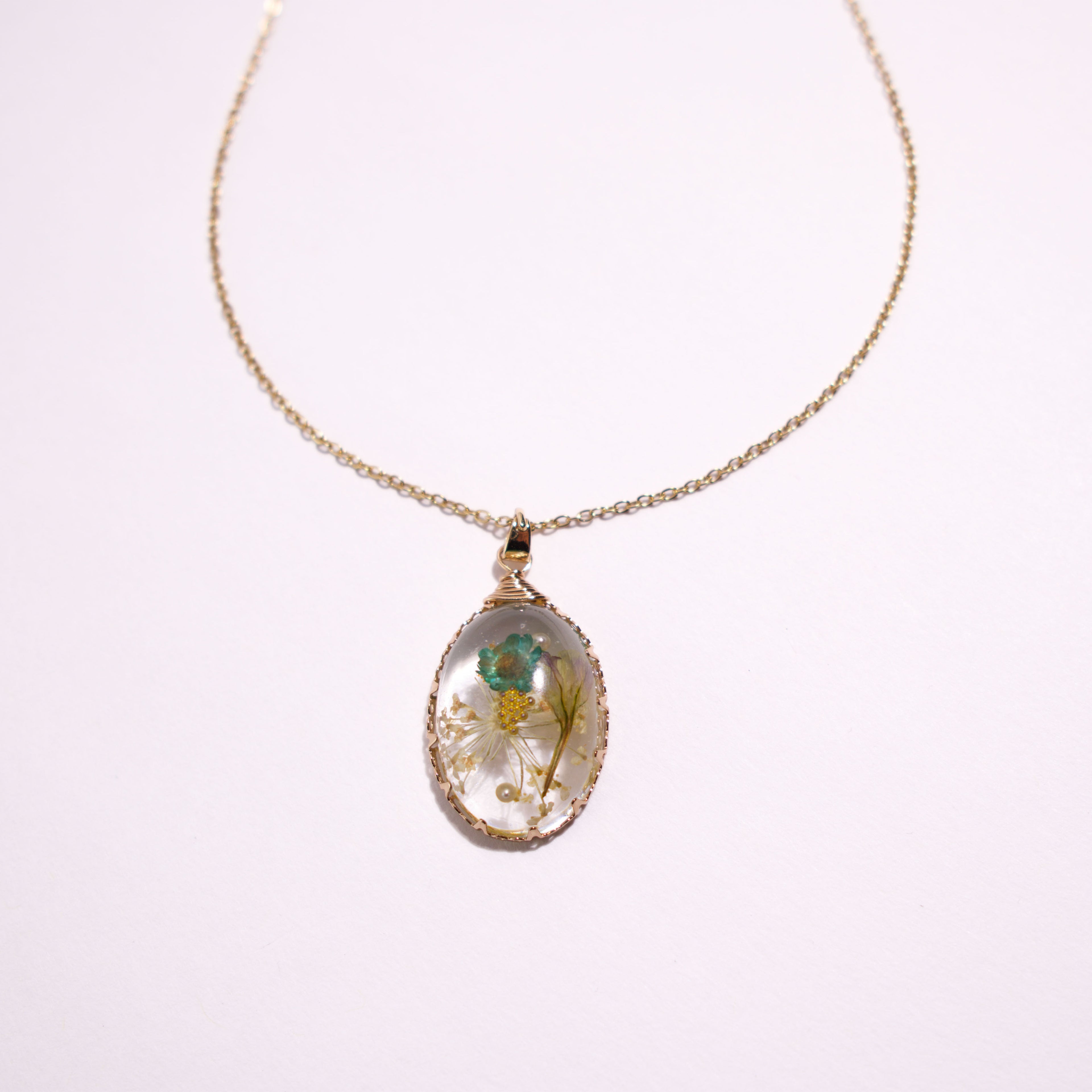 Wild Bloom Oval Pendant Necklace