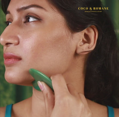 GREEN JADE ROLLER WITH GUA SHA